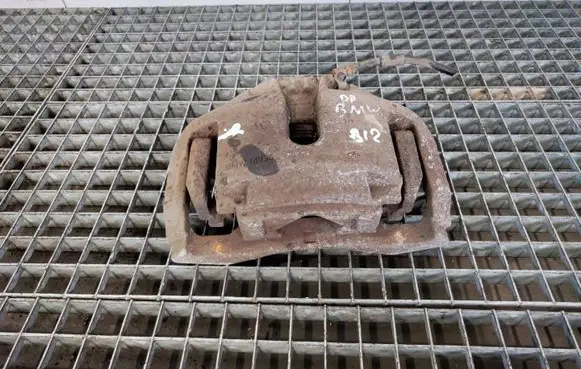 BMW 7 F01 F02 F03 F04 Front brake caliper
