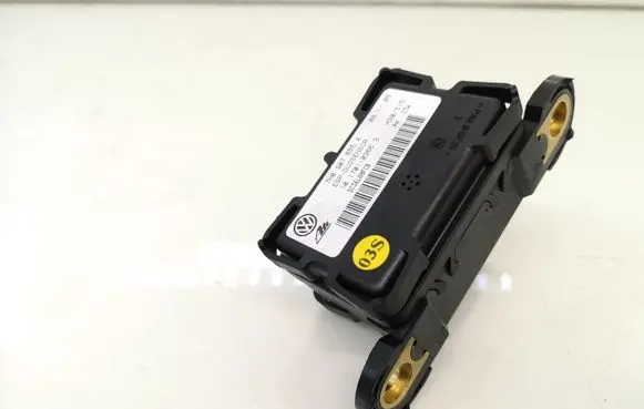 Volkswagen Jetta V ESP acceleration yaw rate sensor 7H0907655A 10170103663