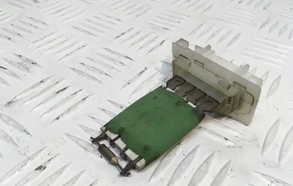 Opel Combo C Heater blower motor/fan resistor 12380