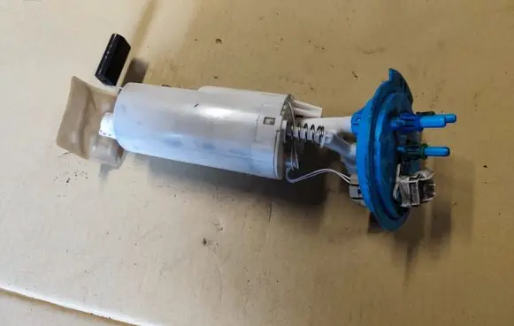 Chrysler Voyager Fuel level sensor 