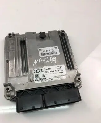 Audi A4 S4 B8 8K Engine control unit/module ECU 03L906022RJ 0281016817