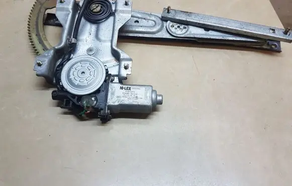 KIA Sorento Rear door window regulator motor 834503E000
