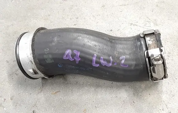 Intercooler hose/pipe