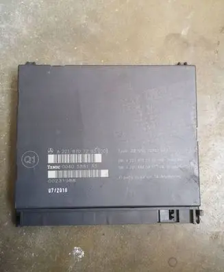 Mercedes-Benz S W221 Seat control module A2218701092 A2214423411 A2218707293