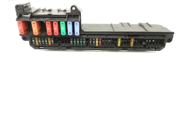 BMW 5 E60 E61 Fuse module 6957330 6114695733001