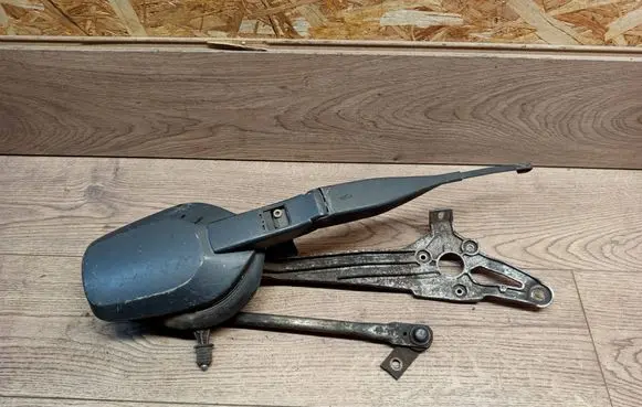 Mercedes-Benz E W124 Front wiper linkage and motor 3397020160