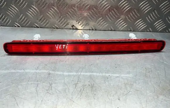 Skoda Yeti (5L) Third/center stoplight 5L0945097