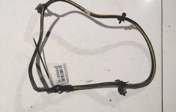 Nissan Note (E11) Positive cable (battery) 