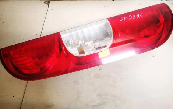 Rear/tail lights