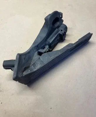 Volkswagen Caddy Accelerator throttle pedal 1T1721503H 1025005 6PV00868900