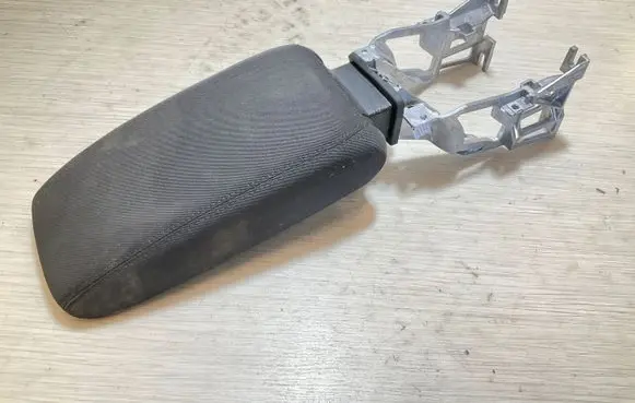 Audi Q3 F3 Armrest 83A864283