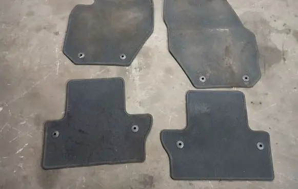 Volvo V60 Car floor mat set 