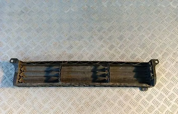 Intercooler air guide/duct channel