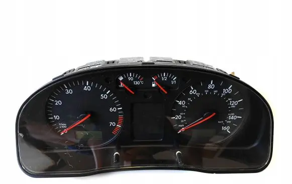Volkswagen PASSAT B5 Speedometer (instrument cluster) 3B0919910P