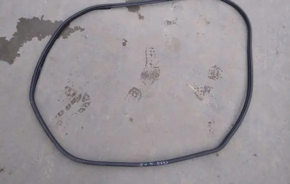 KIA Pro Cee'd II Front door rubber seal 