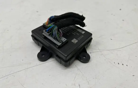 Volvo V60 Door control unit/module 31433917