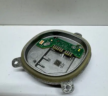 BMW 3 G20 G21 Headlight ballast module Xenon 1420000424