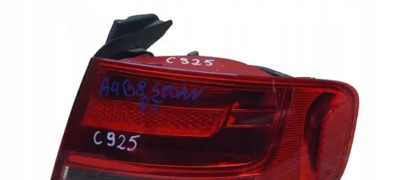 Audi A4 S4 B8 8K Rear/tail lights 8K5945096D