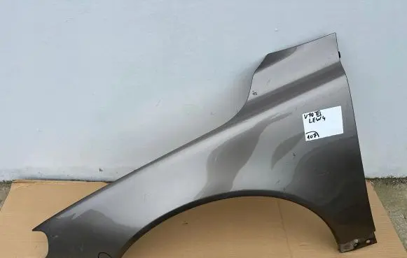 Volvo V70 Fender