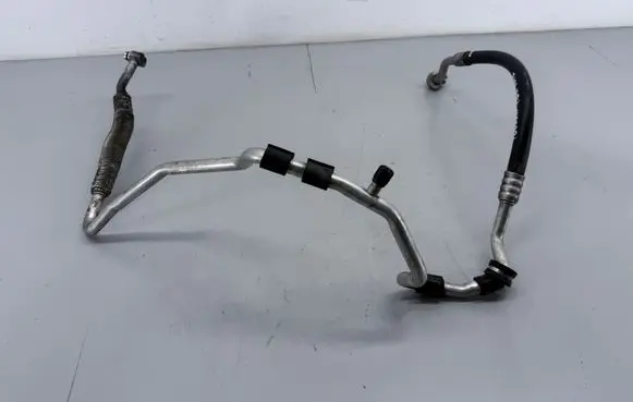 Volkswagen Touran II Air conditioning (A/C) pipe/hose 1T0820743BR 120233612