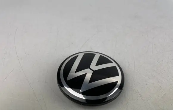Volkswagen Golf VIII Original wheel cap 5H0601171