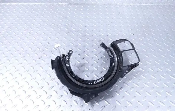 Land Rover Defender Headlight part QA1024757