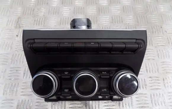 Renault Captur II Climate control/heater control trim 283F87996R AE1604951C