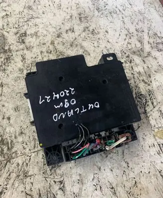 Mitsubishi Outlander Fuse module 8637a824