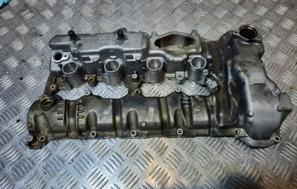 BMW 6 F12 F13 Rocker cam cover 7566283