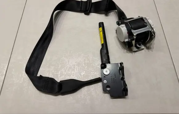 Ford Ranger IV Front seatbelt MB3B26612D65