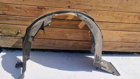 Suzuki SX4 Front wheel arch liner splash guards 7232255L01