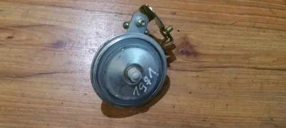 Volkswagen PASSAT B5 Horn signal