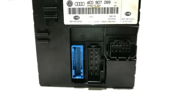 Audi A8 S8 D3 4E Comfort/convenience module 4E0907289 4E0910289A