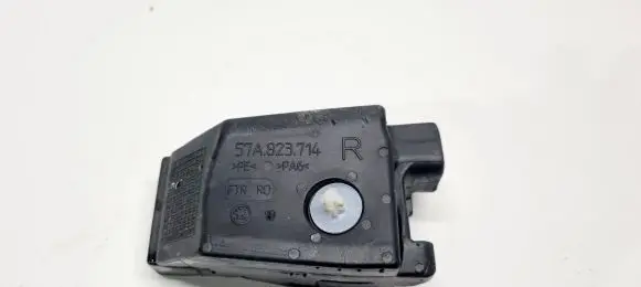 Fender foam support/seal