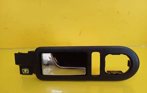 Volkswagen New Beetle Front door interior handle 1C1837113