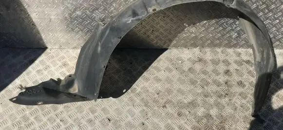Mazda 323 F Front wheel arch liner splash guards