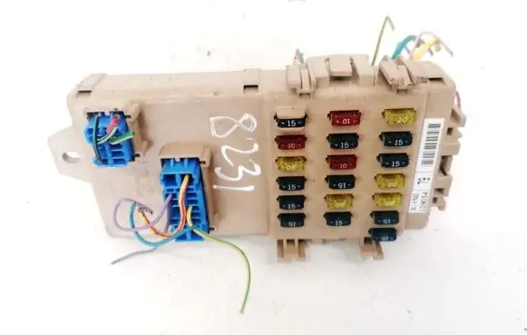 Subaru Forester SF Fuse box set 109054