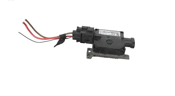 Coolant fan relay
