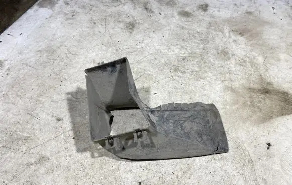Audi A4 S4 B6 8E 8H Air intake duct part