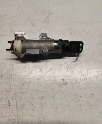 Audi A4 S4 B5 8D Ignition lock 4D0905851A