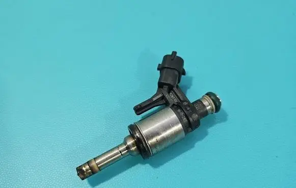 Peugeot 508 II Fuel injector 0261500432 IMPRK1571286