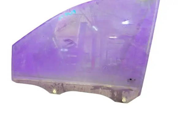 Hyundai Matrix Front door window glass four-door 