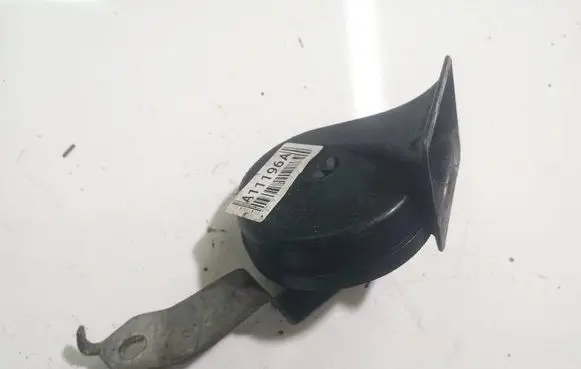 Mazda 3 I Horn signal E20092018