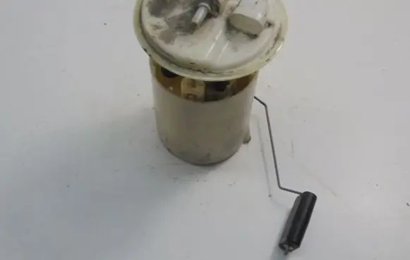 Renault Clio II In-tank fuel pump 8200159254