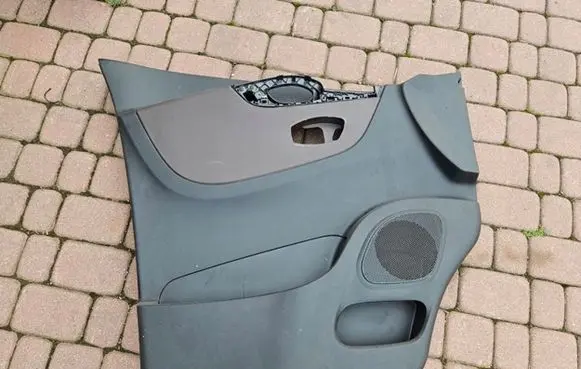 Renault Trafic III (X82) Front door card panel trim 809014068R