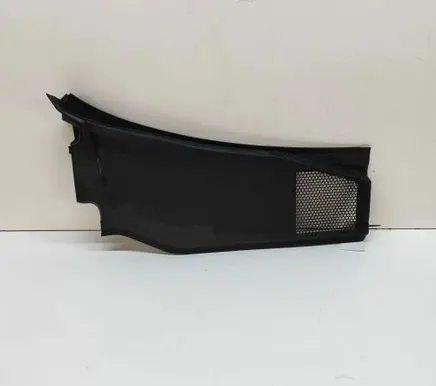 Audi A5 Wiper trim 8B1819404