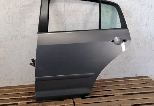 Volkswagen Golf Plus Rear door 5M0833311