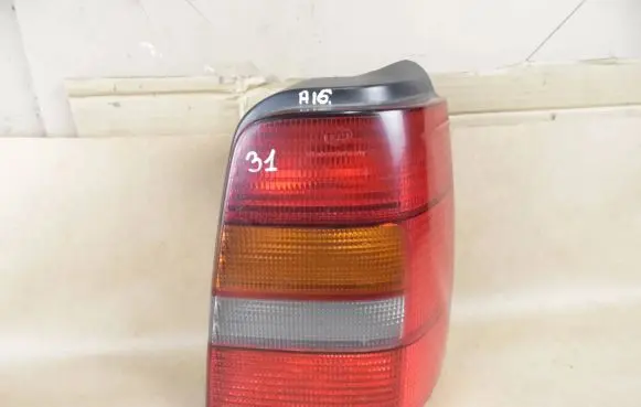 Volkswagen Golf III Rear/tail lights