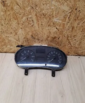 Renault Kangoo I Speedometer (instrument cluster) P8200336241 216778515 NS8160670V