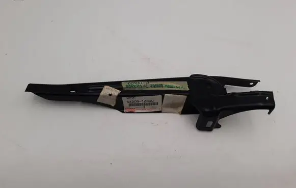Toyota Corolla E90 Rear door exterior handle/bracket 5320812360